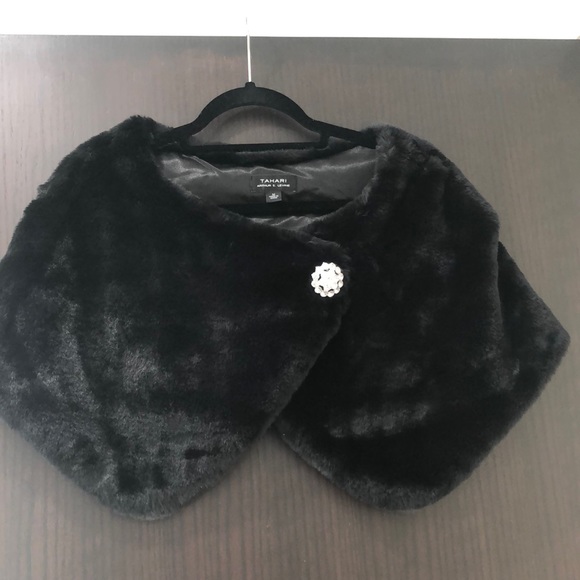 Tahari Accessories - Tahari Faux Fur Cape